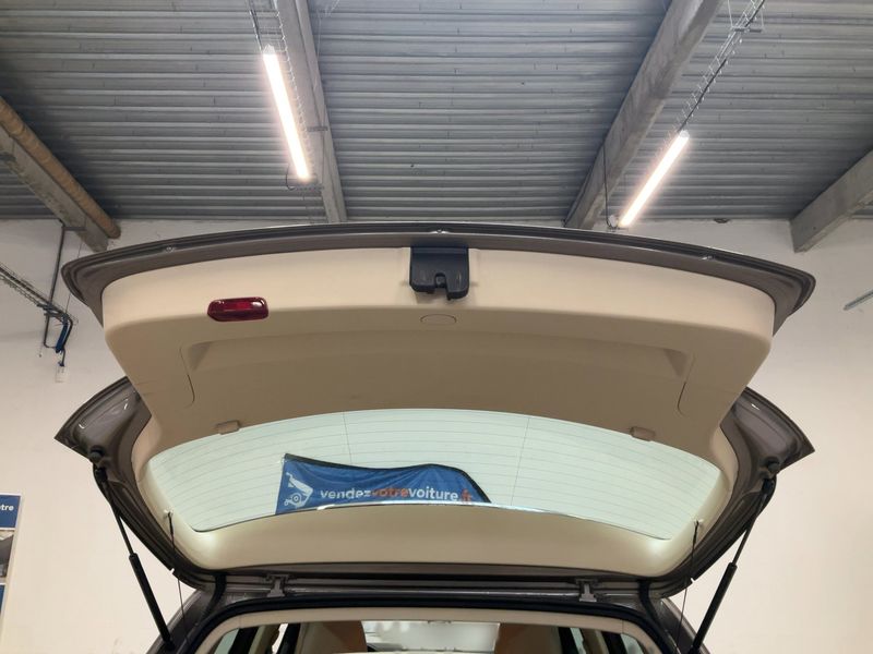 Volkswagen Golf VI Plus 2.0 TDI Highline 2010 – снимка 10