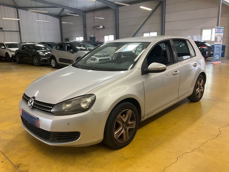 Volkswagen Golf VI 1.6 TDI Comfortline 2010