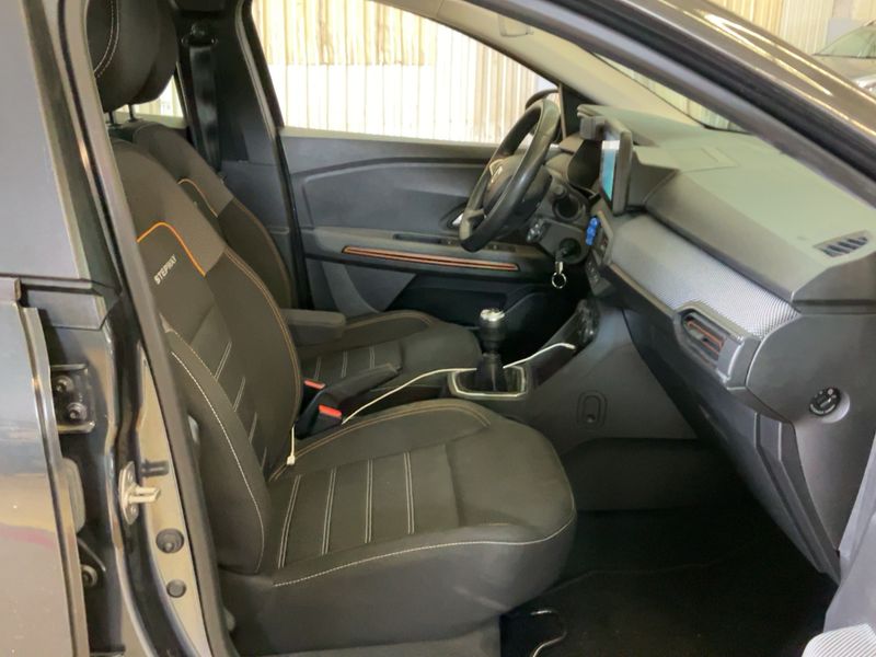 Dacia Sandero 1.0 TCe LPG Stepway Comfort 2022 – снимка 16