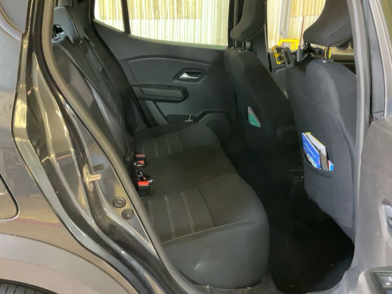 Dacia Sandero 1.0 TCe LPG Stepway Comfort 2022 – снимка 19