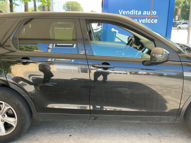 Land Rover Discovery Sport 2.0 Td4 SE AWD 2016 – снимка 10
