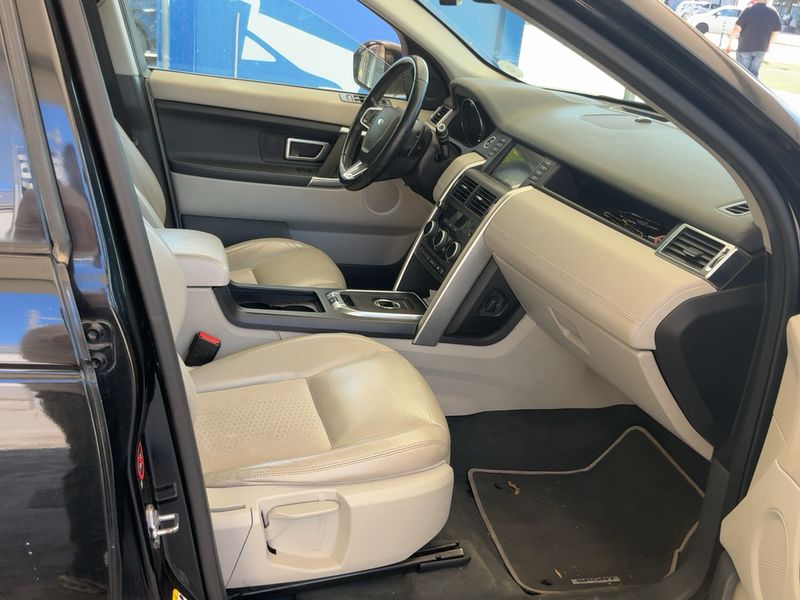Land Rover Discovery Sport 2.0 Td4 SE AWD 2016 – снимка 16