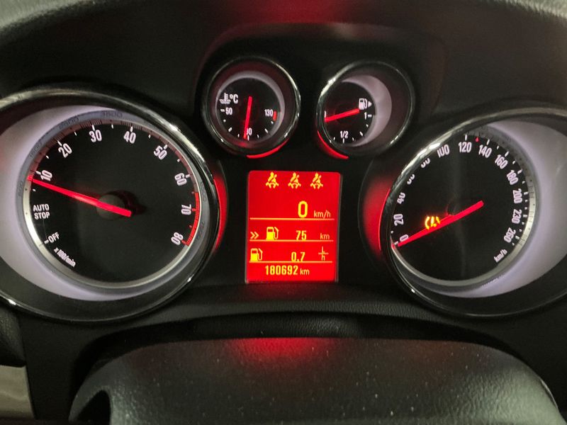 Opel Mokka 1.4 Turbo Ego ecoFlex 2014 – снимка 18