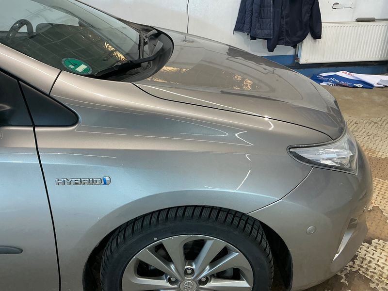 Toyota Auris 1.8 Hybrid Executive 2013 – снимка 21