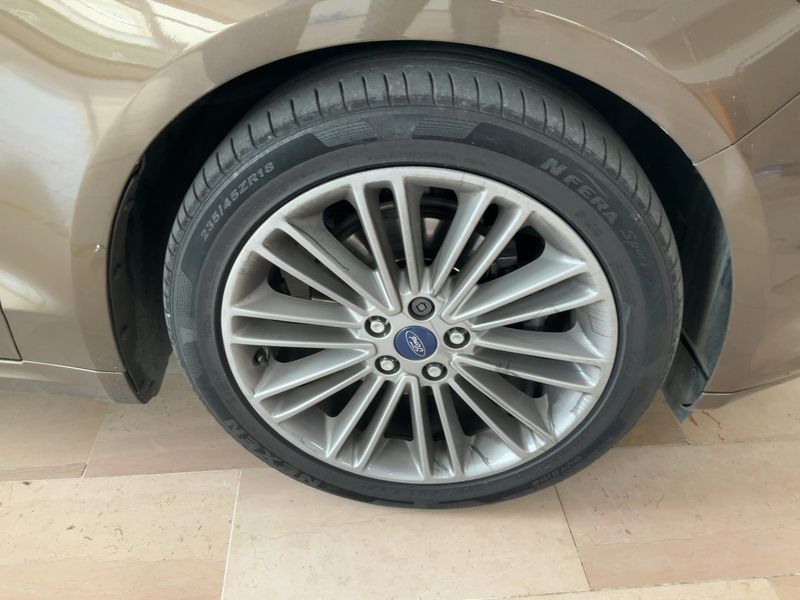 Ford Mondeo 2.0 TDCi Vignale 2017 – снимка 11