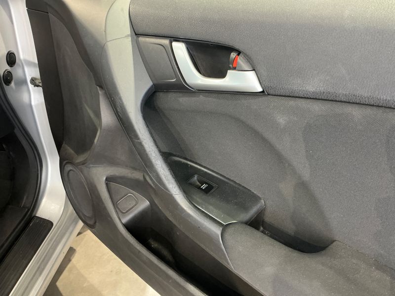 Honda Accord 2.0 Executive 2012 – снимка 32