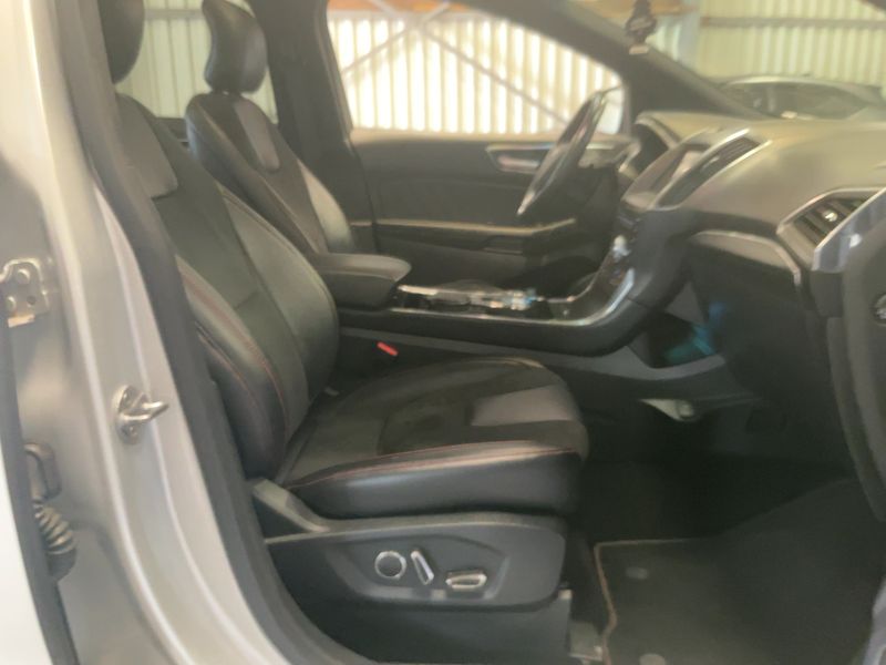Ford Edge 2.0 TDCi EcoBlue Bi-Turbo ST-Line 4x4 2019 – снимка 16