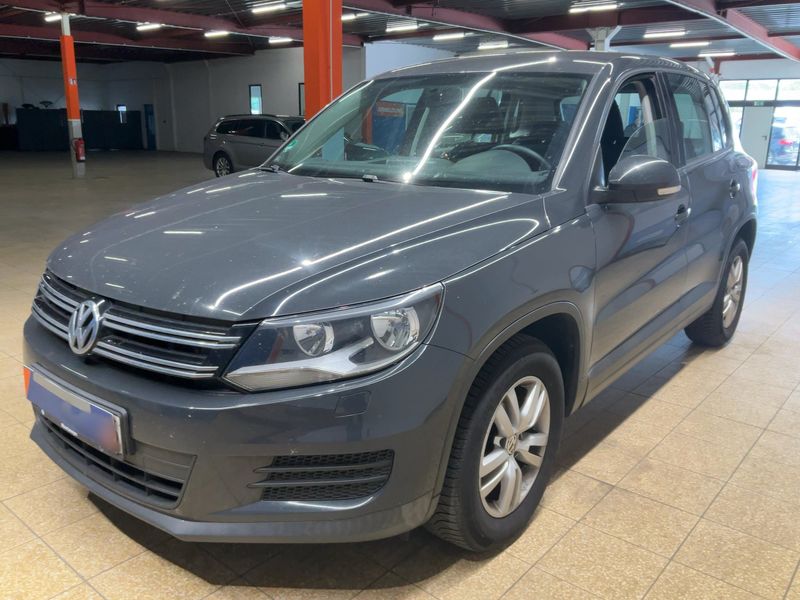 Volkswagen Tiguan 2.0 TDI Trend & Fun BlueMotion Tech 2016 – снимка 1