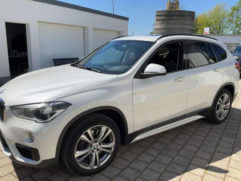 BMW X1 xDrive 20i Sport Line 2016 – снимка 2