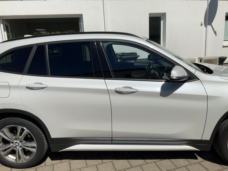 BMW X1 xDrive 20i Sport Line 2016 – снимка 10