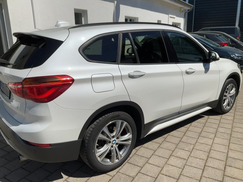 BMW X1 xDrive 20i Sport Line 2016 – снимка 8