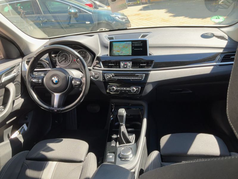 BMW X1 xDrive 20i Sport Line 2016 – снимка 17