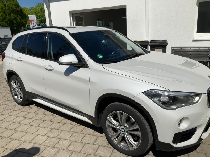 BMW X1 xDrive 20i Sport Line 2016 – снимка 12