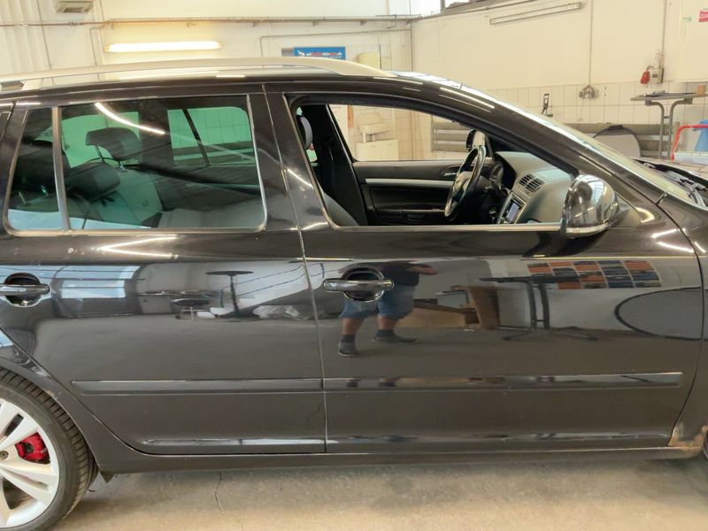 Skoda Octavia 2.0 TDI RS 2010 – снимка 7