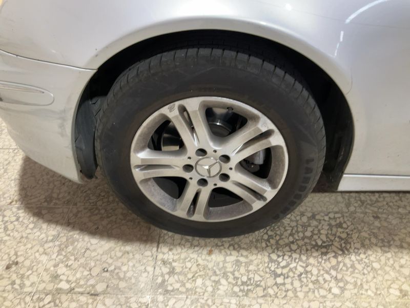 Mercedes-Benz E-Klasse E 220 CDI Avantgarde 2006 – снимка 17