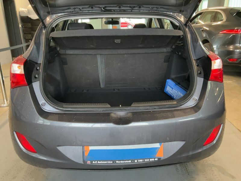 Hyundai i30 1.4 Trend blue 2016 – снимка 15