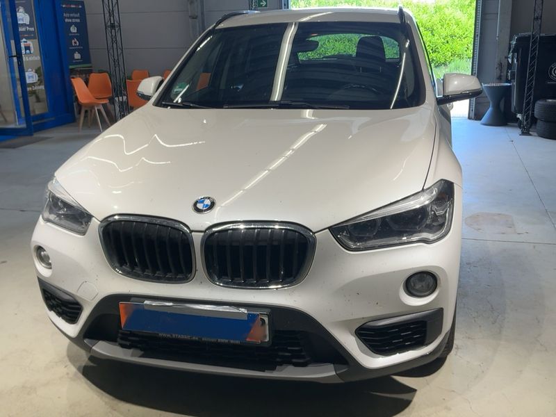BMW X1 sDrive 20i Advantage 2017 – снимка 14