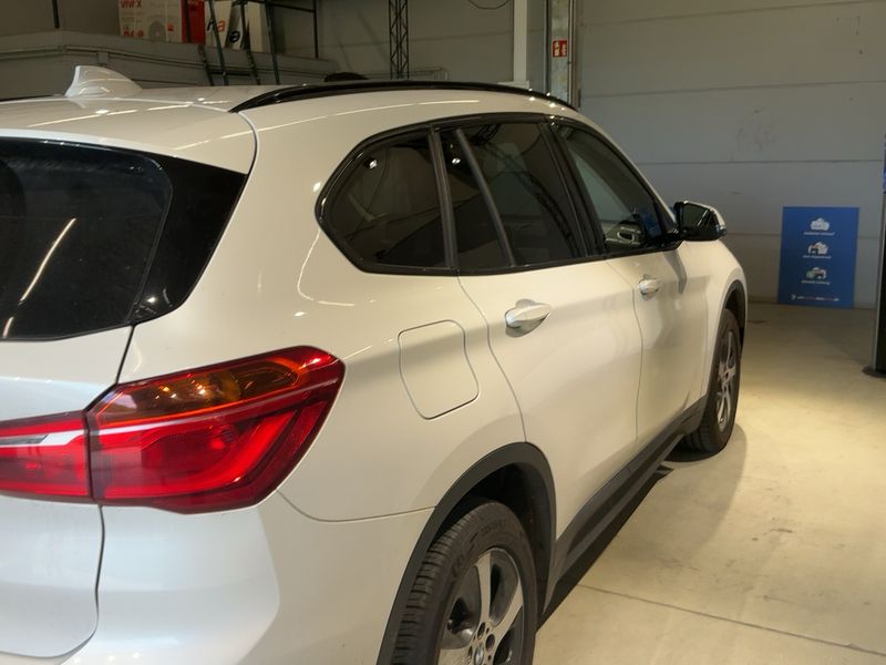 BMW X1 sDrive 20i Advantage 2017 – снимка 8