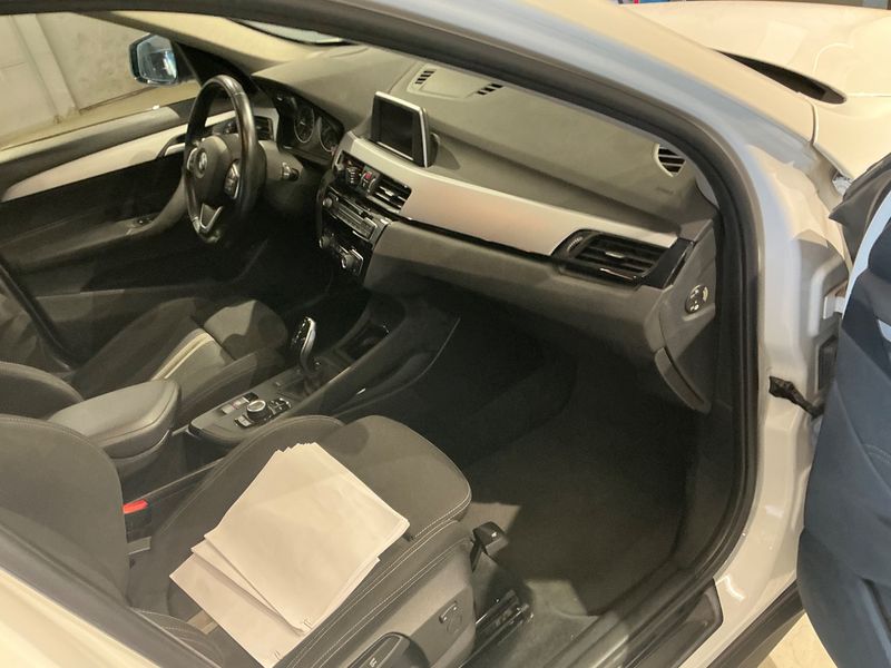 BMW X1 sDrive 20i Advantage 2017 – снимка 23