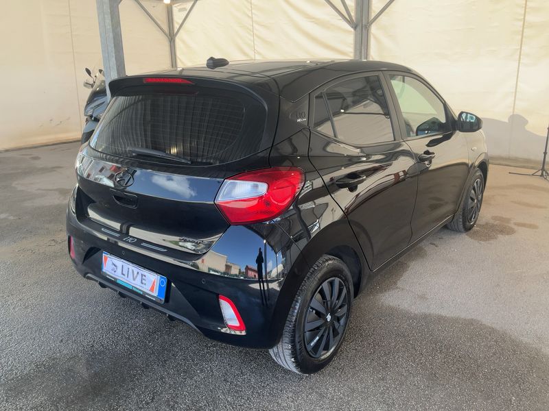 Hyundai i10 1.0 Tech 2022 – снимка 8