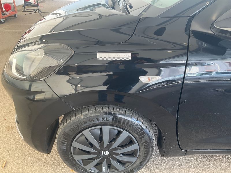 Hyundai i10 1.0 Tech 2022 – снимка 27