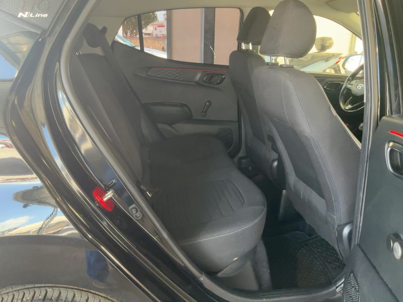 Hyundai i10 1.0 Tech 2022 – снимка 19