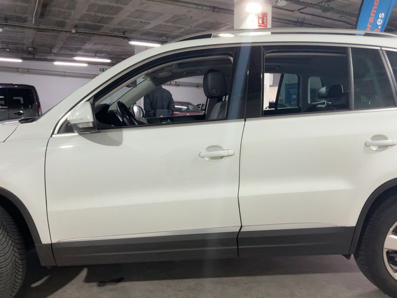 Volkswagen Tiguan 2.0 TSI 4Motion Sport 2015 – снимка 4