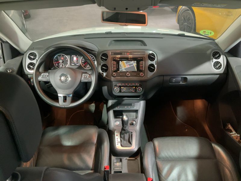 Volkswagen Tiguan 2.0 TSI 4Motion Sport 2015 – снимка 17