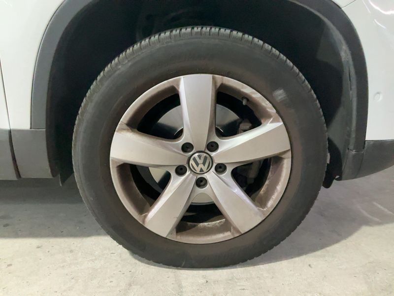 Volkswagen Tiguan 2.0 TSI 4Motion Sport 2015 – снимка 11