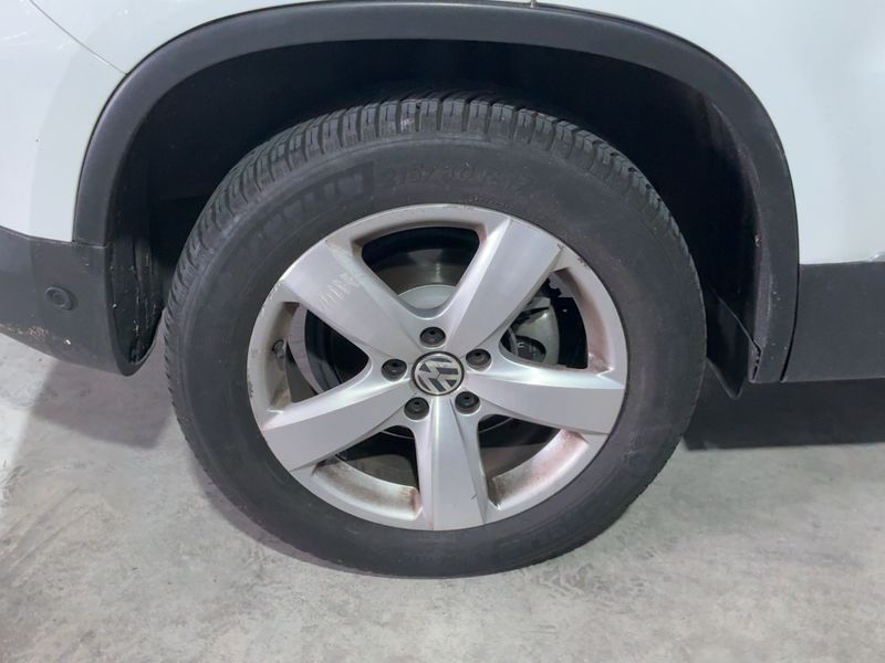 Volkswagen Tiguan 2.0 TSI 4Motion Sport 2015 – снимка 9