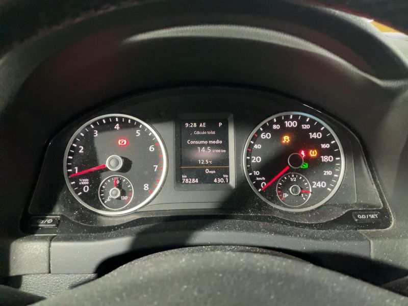 Volkswagen Tiguan 2.0 TSI 4Motion Sport 2015 – снимка 18