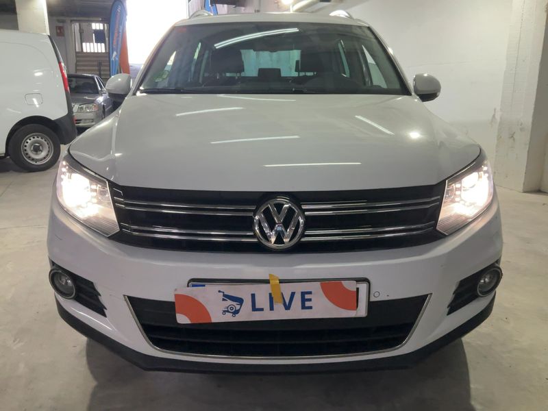 Volkswagen Tiguan 2.0 TSI 4Motion Sport 2015 – снимка 14