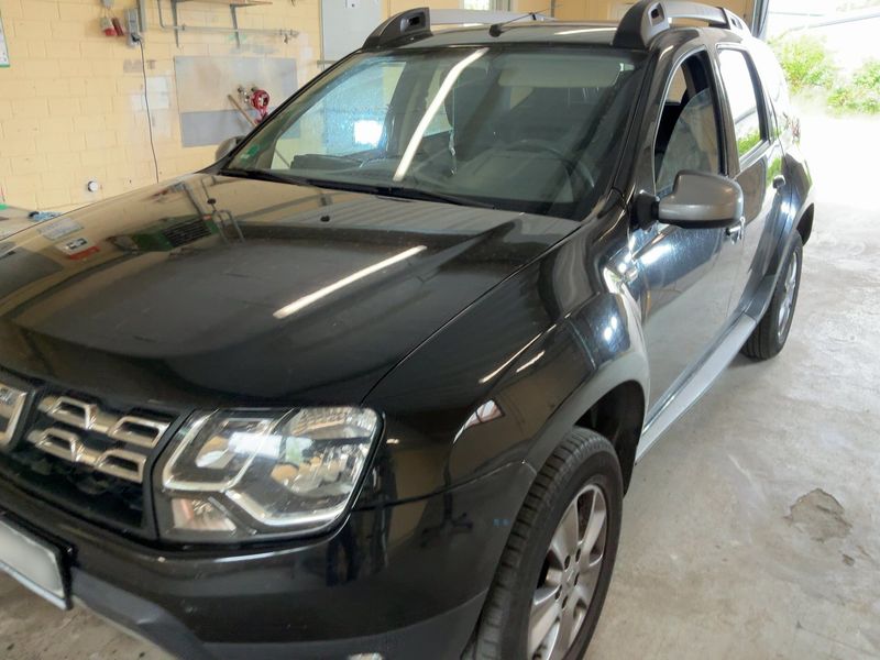 Dacia Duster 1.6 SCe LPG Laureate 4x2 2017 – снимка 2