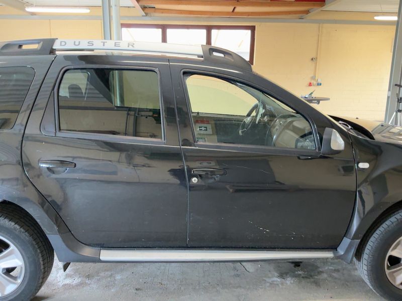 Dacia Duster 1.6 SCe LPG Laureate 4x2 2017 – снимка 10