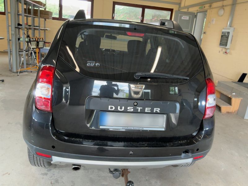 Dacia Duster 1.6 SCe LPG Laureate 4x2 2017 – снимка 7