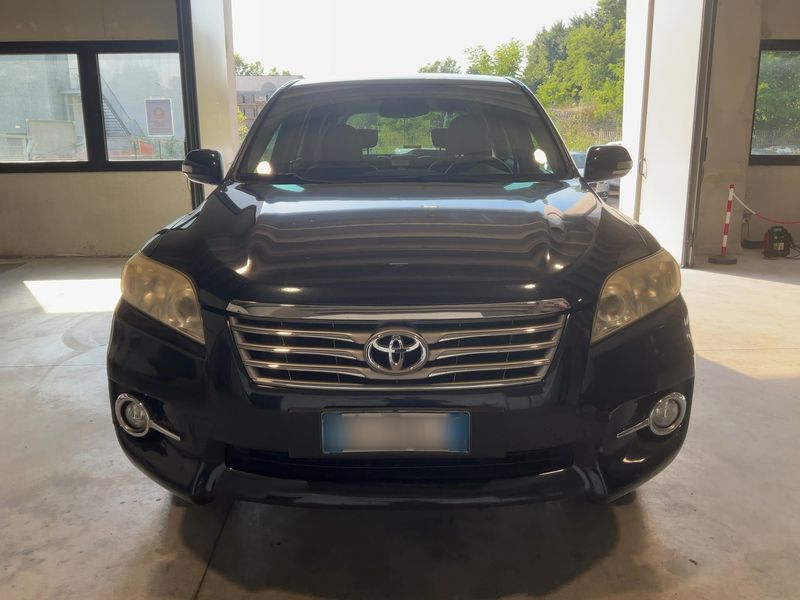 Toyota RAV 4 2.2 D-4D Crossover Exclusive 2011 – снимка 14