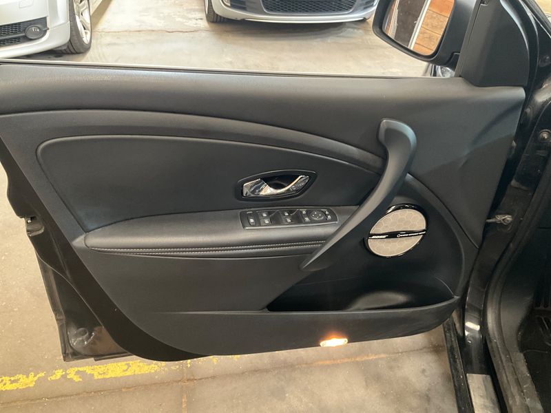 Renault Megane 1.5 dCi BOSE Edition 2014 – снимка 27