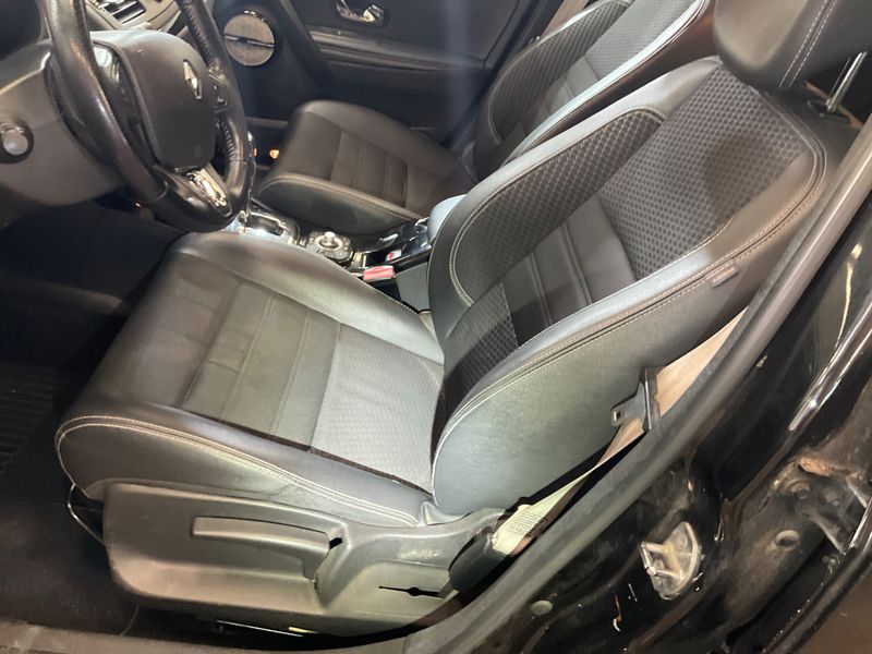 Renault Megane 1.5 dCi BOSE Edition 2014 – снимка 29