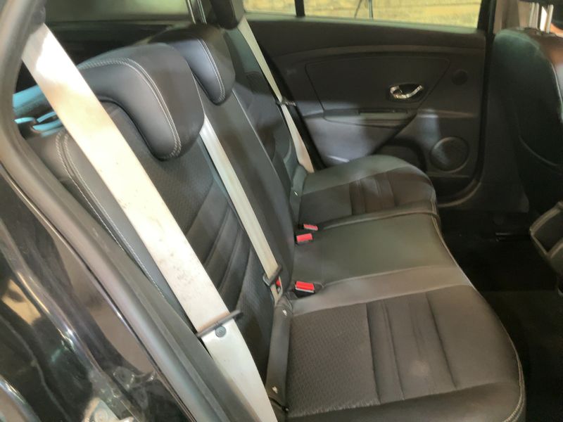 Renault Megane 1.5 dCi BOSE Edition 2014 – снимка 19