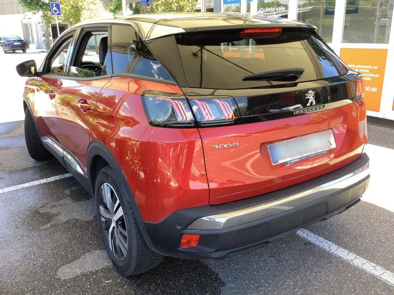 Peugeot 3008 1.5 Blue-HDi Allure Pack 2022 – снимка 6