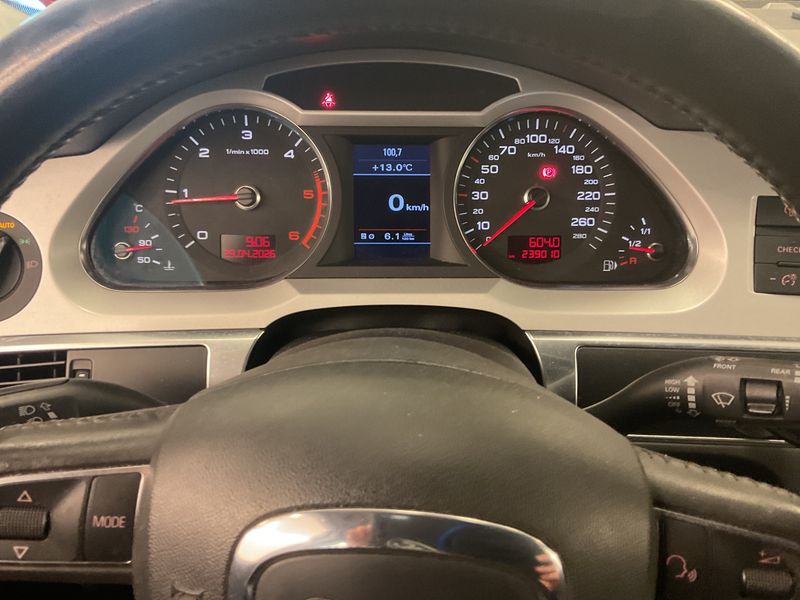 Audi A6 2.0 TDI 2009 – снимка 4