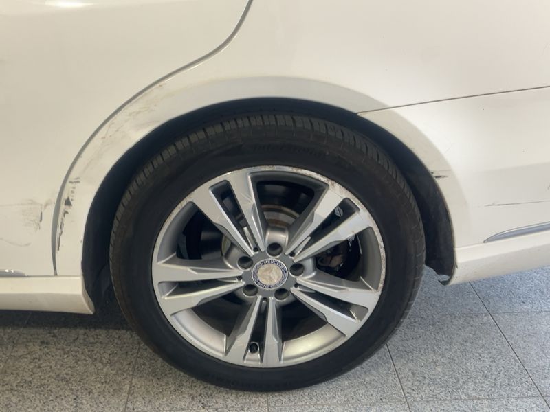 Mercedes-Benz E-Klasse E 220 CDI BlueEfficiency Avantgarde 2014 – снимка 18