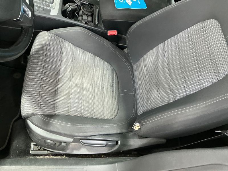 Volkswagen Passat CC 2.0 TDI BlueMotion Tech 2011 – снимка 25