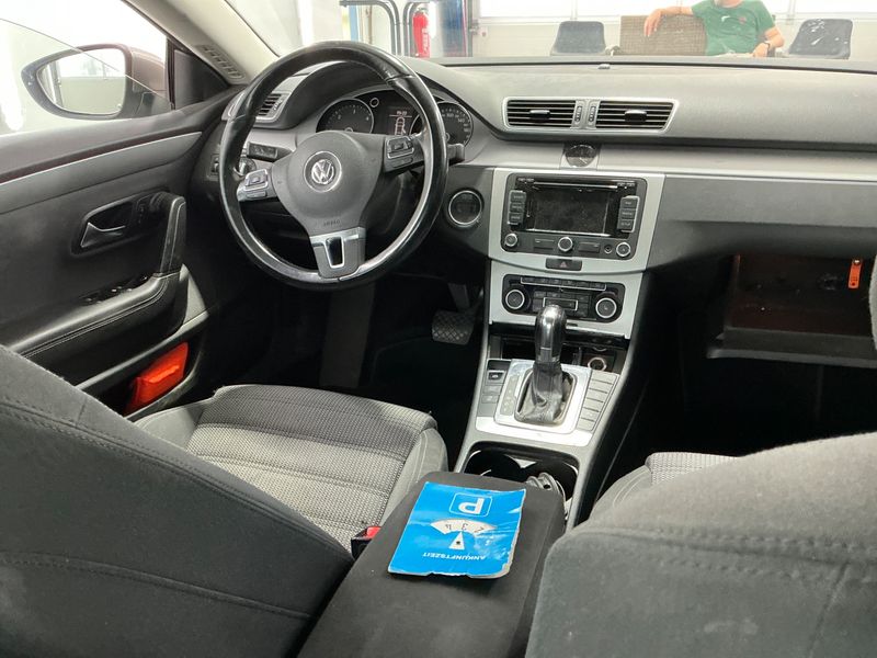 Volkswagen Passat CC 2.0 TDI BlueMotion Tech 2011 – снимка 18