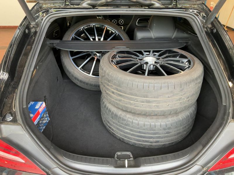 Mercedes-Benz CLA-Klasse CLA 250 Shooting Brake 4Matic AMG Line 2017 – снимка 16