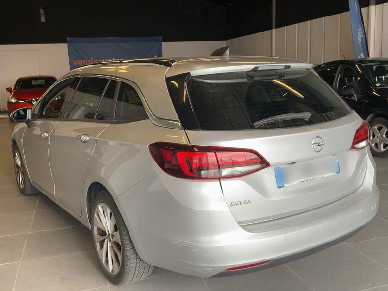Opel Astra 1.6 CDTI 2016 – снимка 3