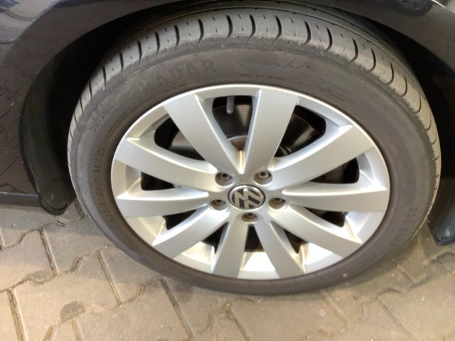 Volkswagen Passat 2.0 TDI Comfortline BlueMotion Tech 2013 – снимка 20