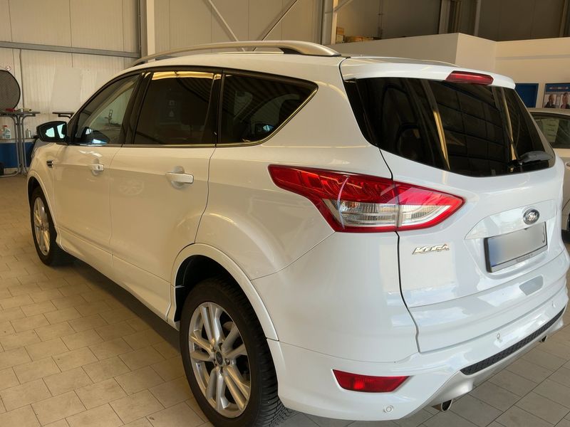 Ford Kuga 2.0 TDCi Individual 2015 – снимка 6
