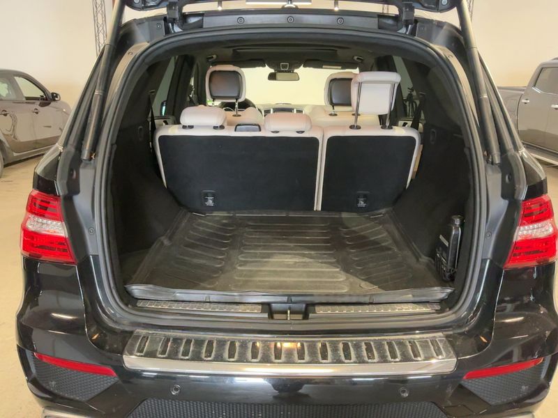 Mercedes-Benz M-Klasse ML 63 AMG 2015 – снимка 15