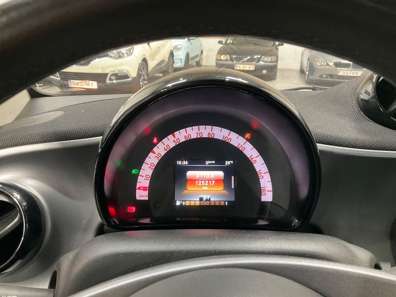 Smart fortwo 1.0 Basis passion 2016 – снимка 18